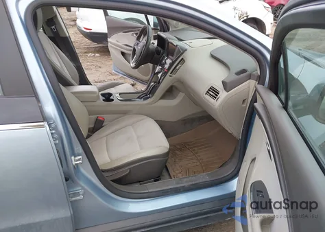 2013 Chevrolet Volt z USA, uszkodzony, nr VIN 1G1RD6E4XDU146584